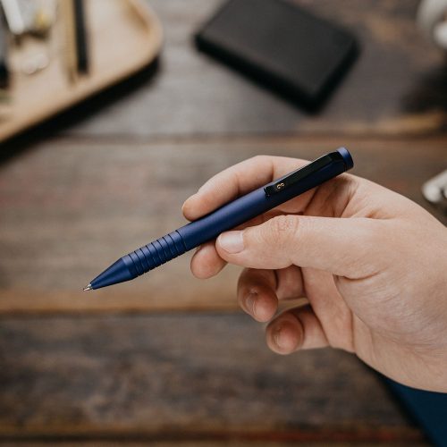 Midnight Super Matte Grafton Mini Twist Pen